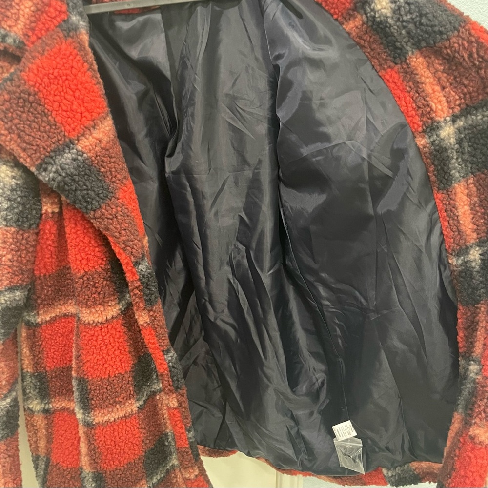 Love Tree Red Plaid Women’s Coat - Picture 4 of 5